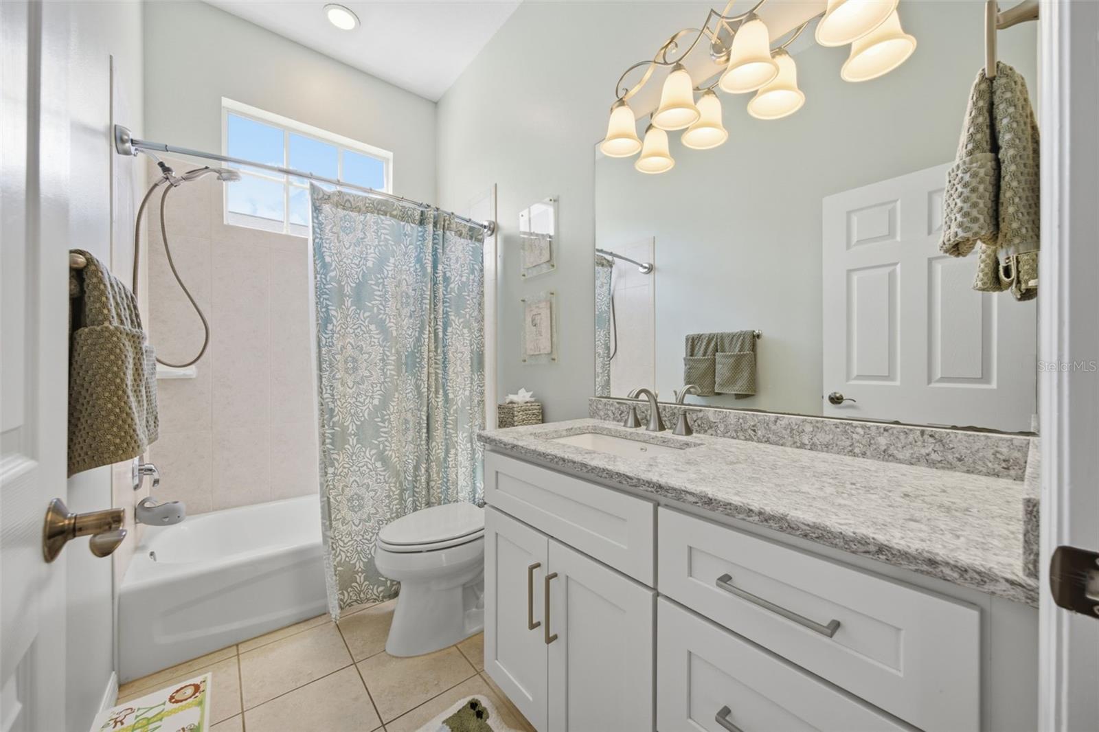 10438 GREEN LINKS DR — photo 32