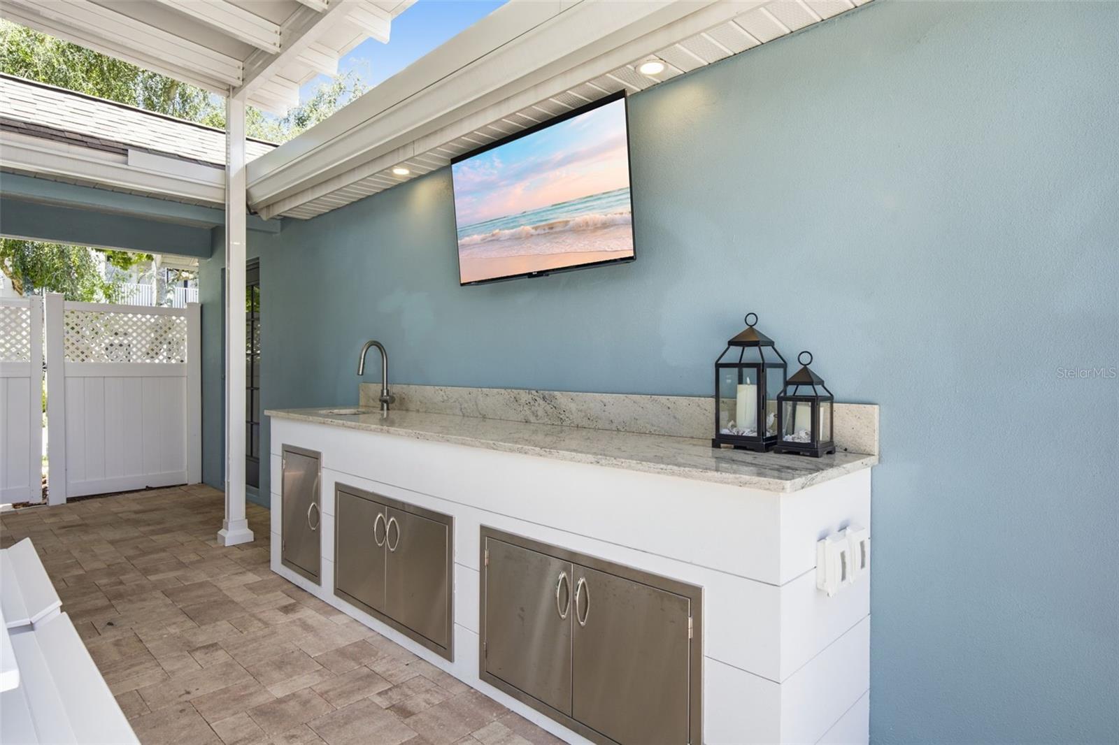 10438 GREEN LINKS DR — photo 37