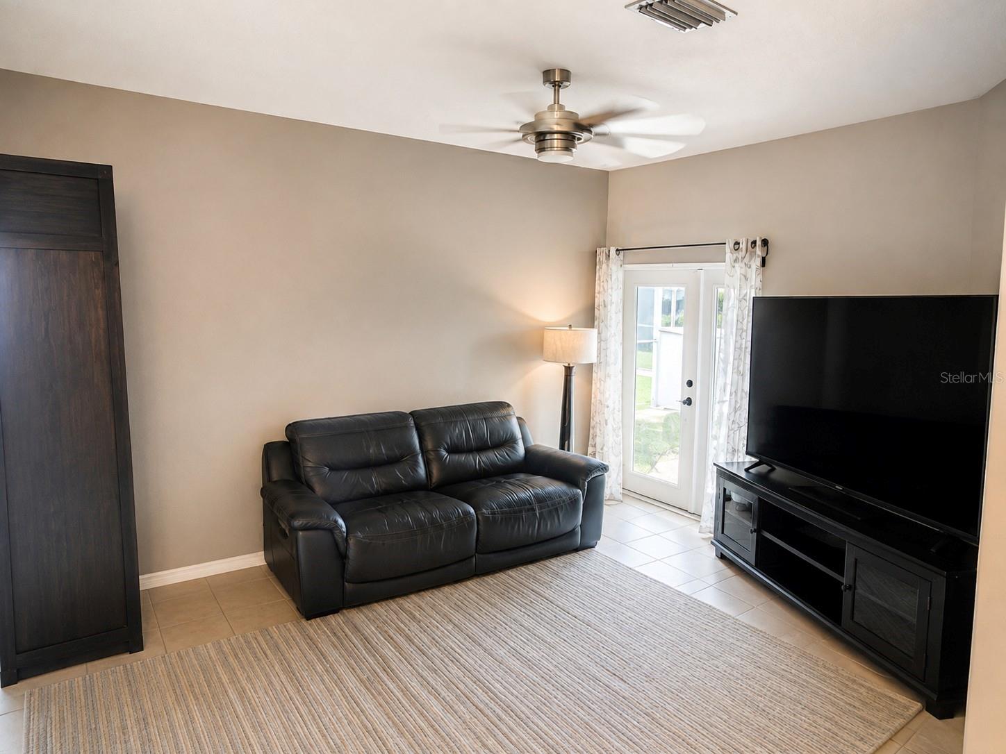 6210 KITERIDGE DR — photo 7