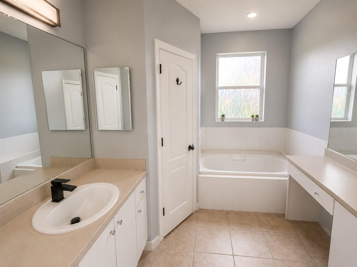 6210 KITERIDGE DR — photo 19