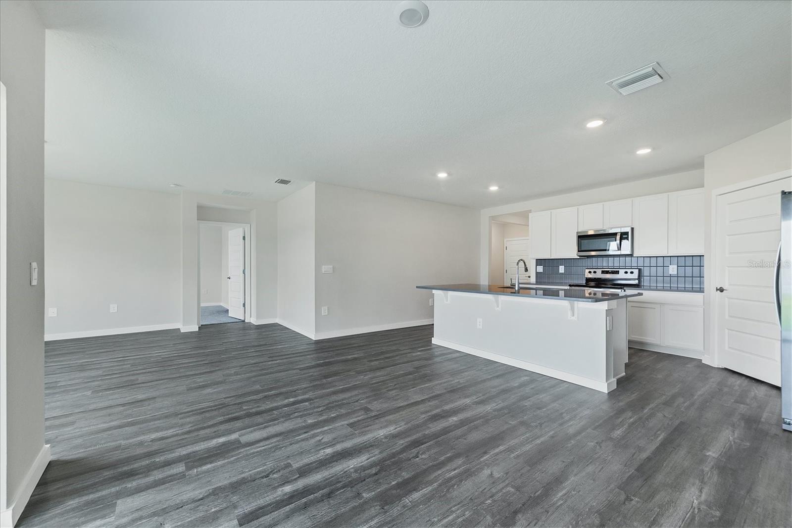 17218 BARNWOOD PL — photo 10