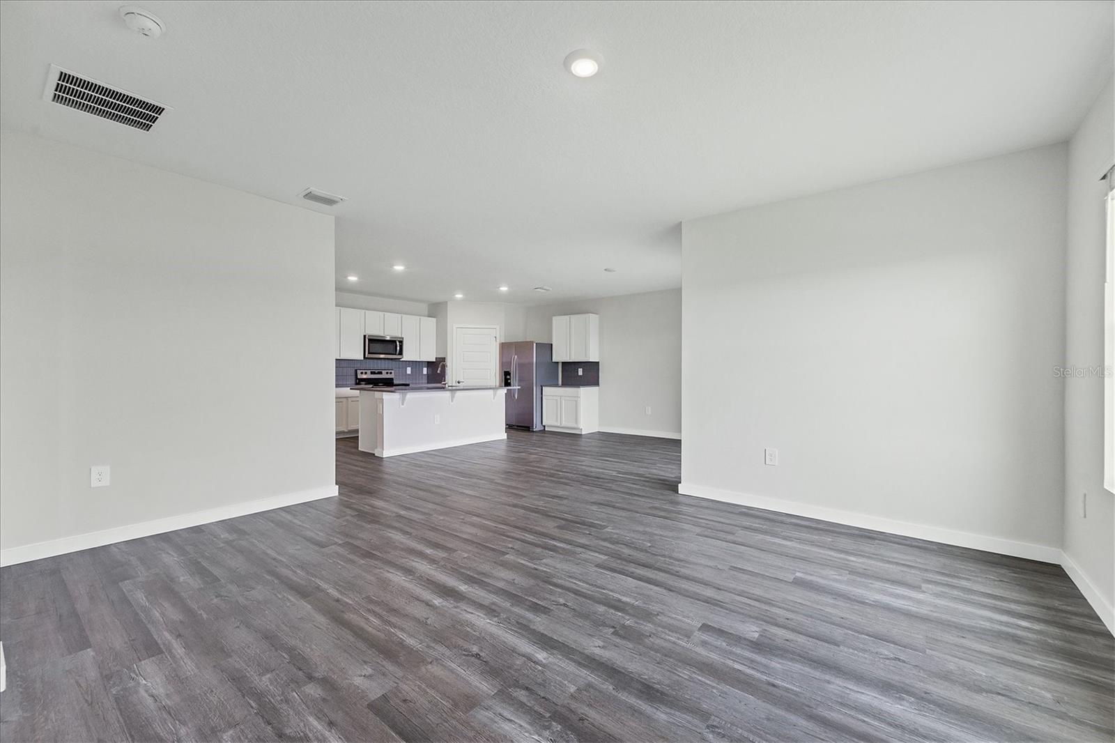 17218 BARNWOOD PL — photo 15