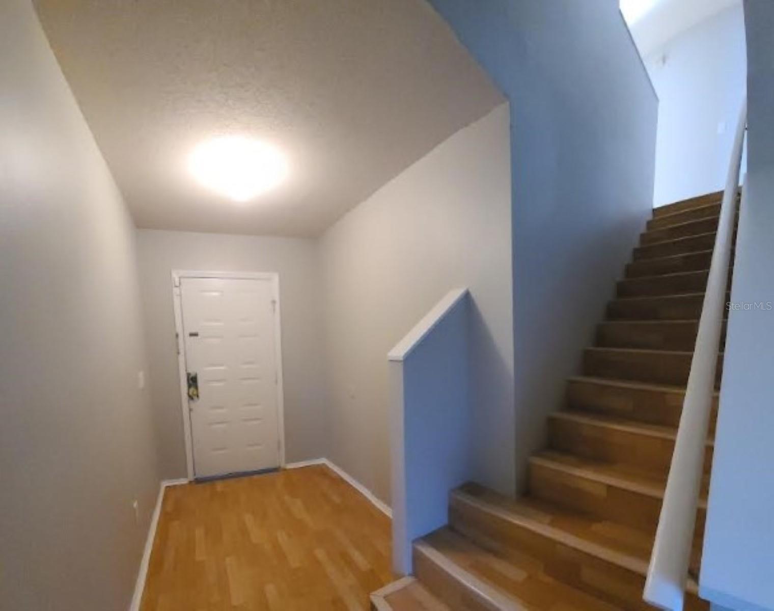 1501 RINCON DR — photo 5