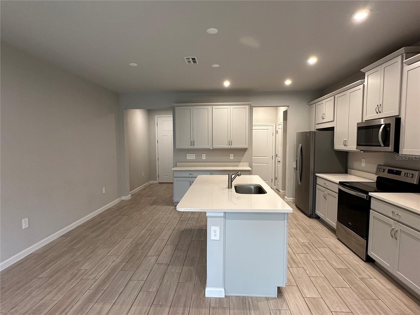 26128 FANTASY SKY LN — photo 7
