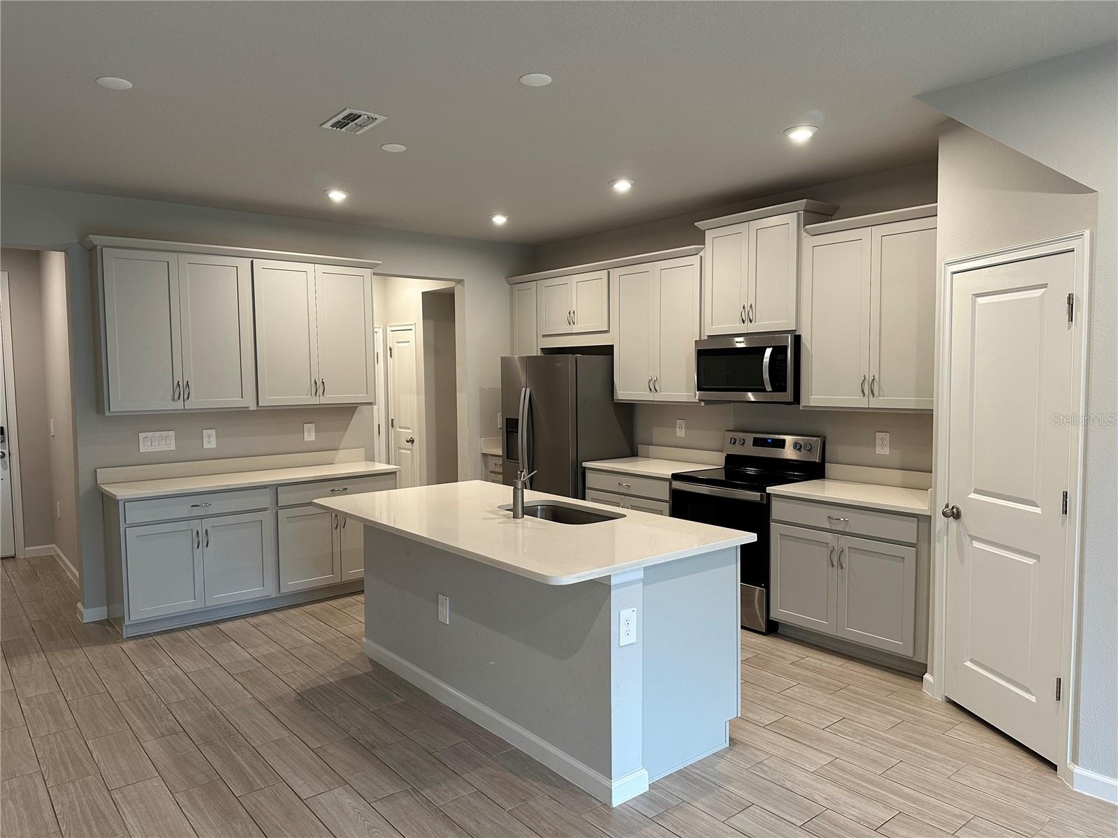 26128 FANTASY SKY LN — photo 4