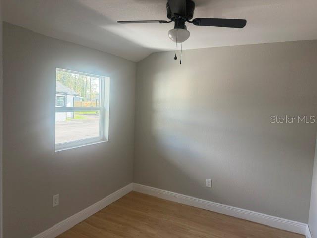 4605 N HUBERT AVE #2 — photo 6