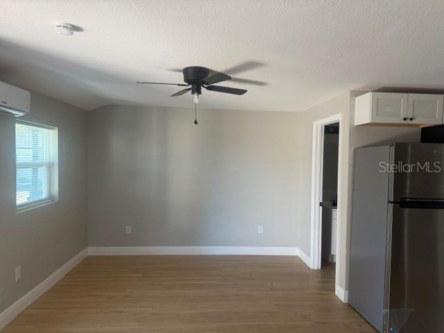 4605 N HUBERT AVE #3 — photo 4