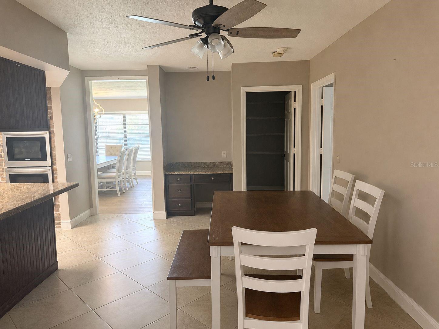113 LOCUST DR — photo 9