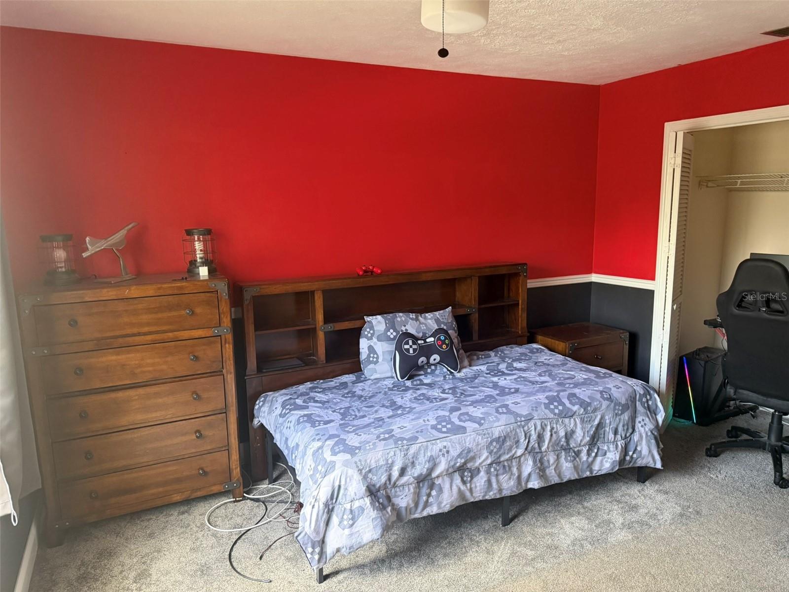 113 LOCUST DR — photo 13