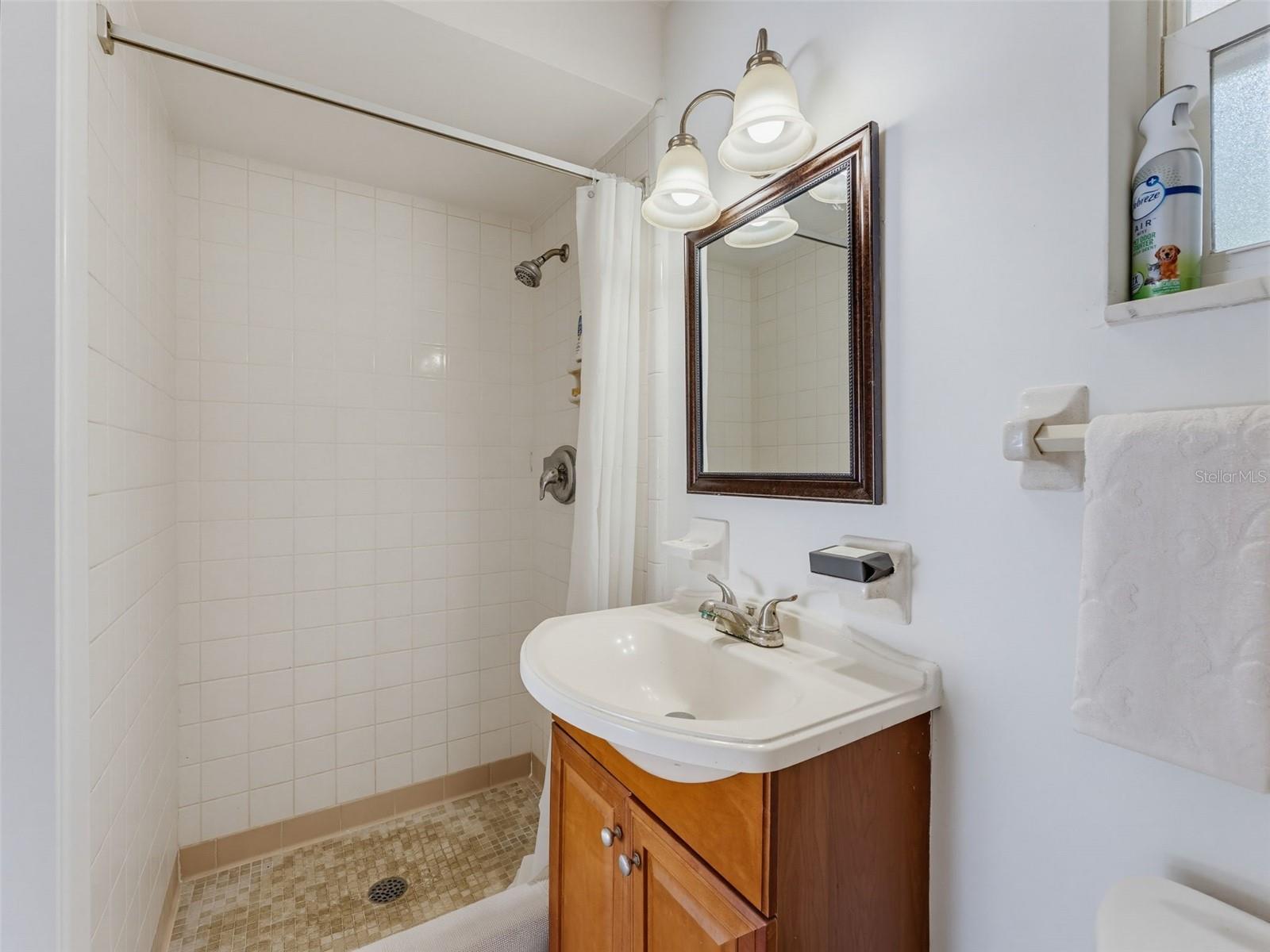 1575 JASMINE WAY — photo 38