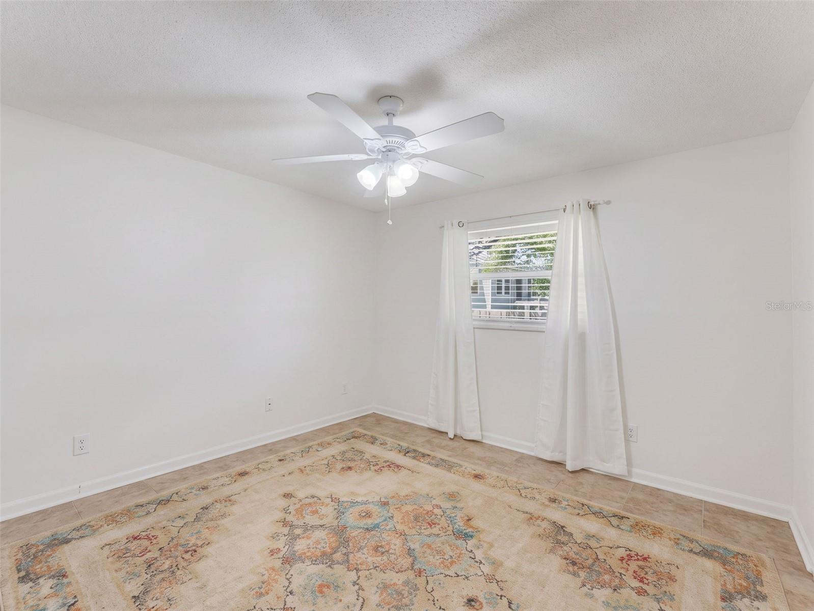 1575 JASMINE WAY — photo 15