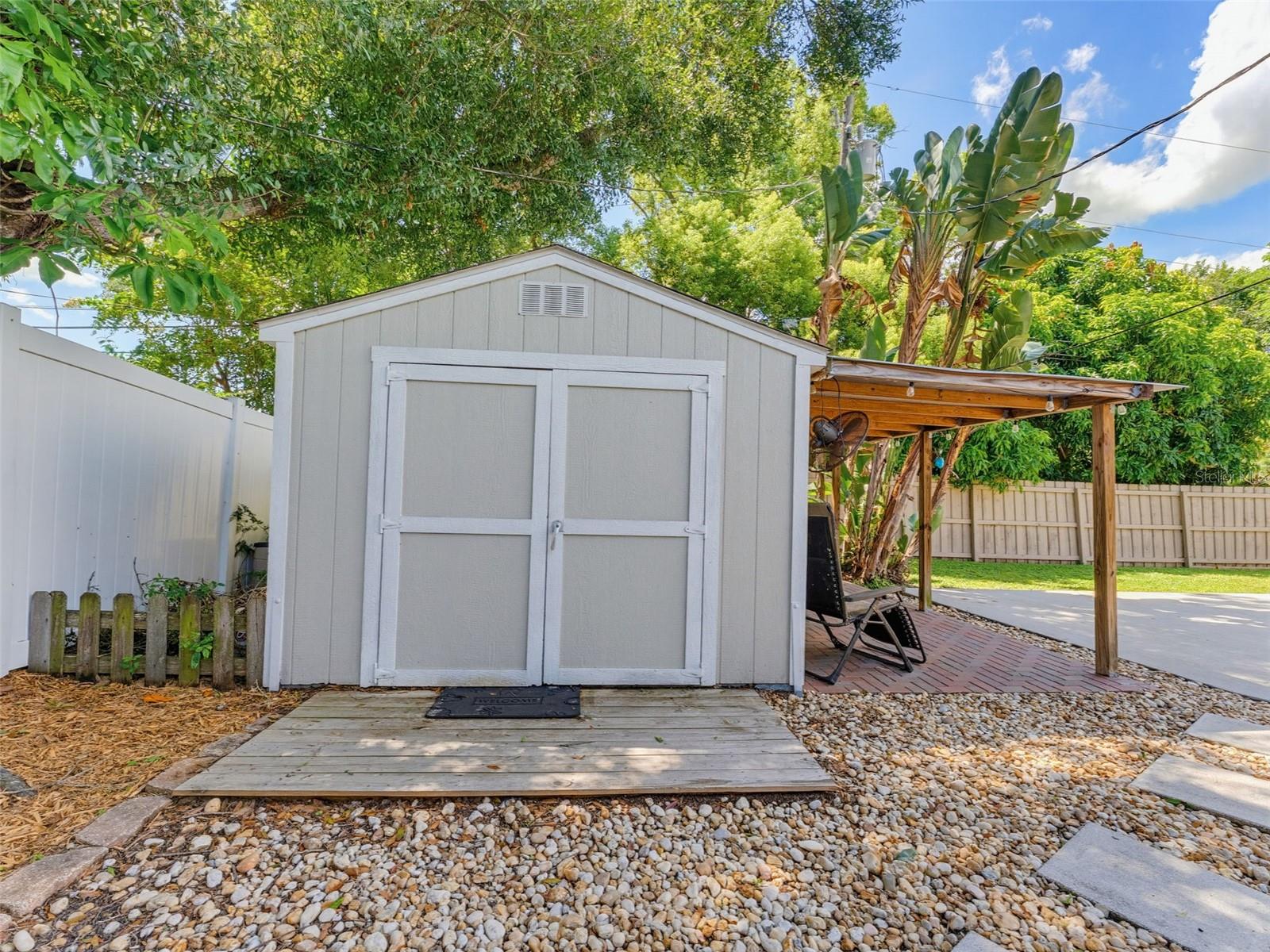 1575 JASMINE WAY — photo 33