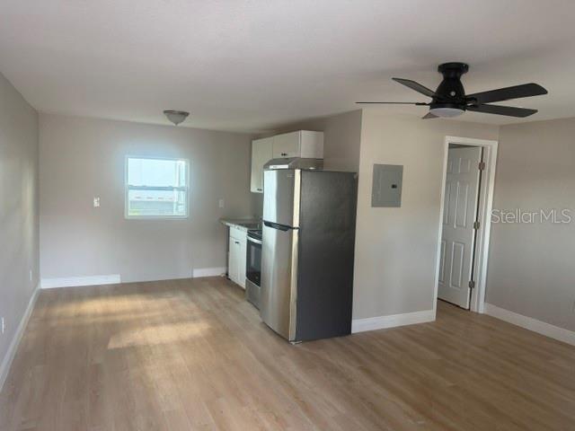4605 N HUBERT AVE #9 — photo 3