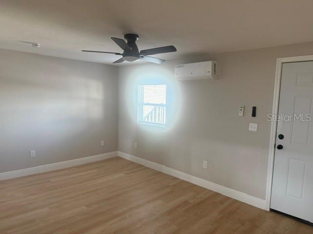 4605 N HUBERT AVE #9 — photo 5