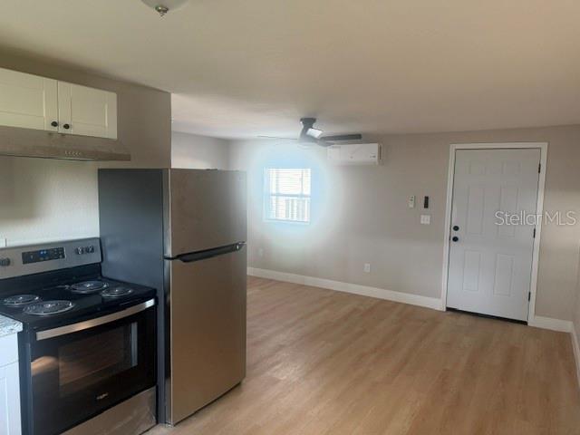 4605 N HUBERT AVE #9 — photo 6