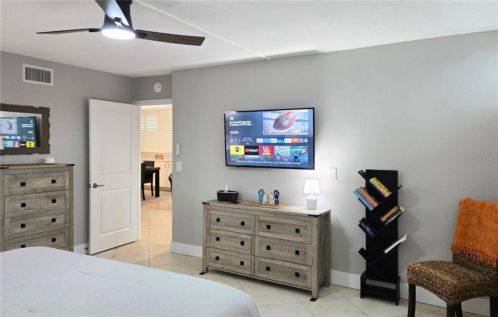 7560 BAY ISLAND DR S #146 — photo 31