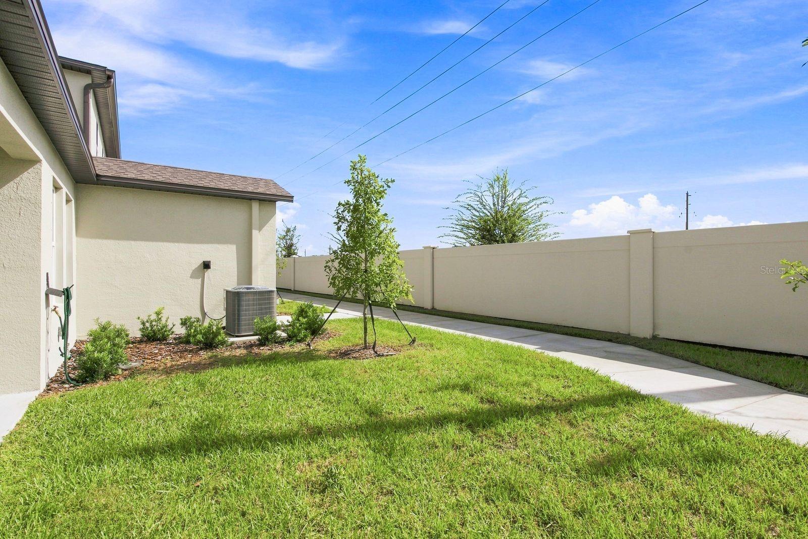 6628 HOMEBOUND WAY — photo 32