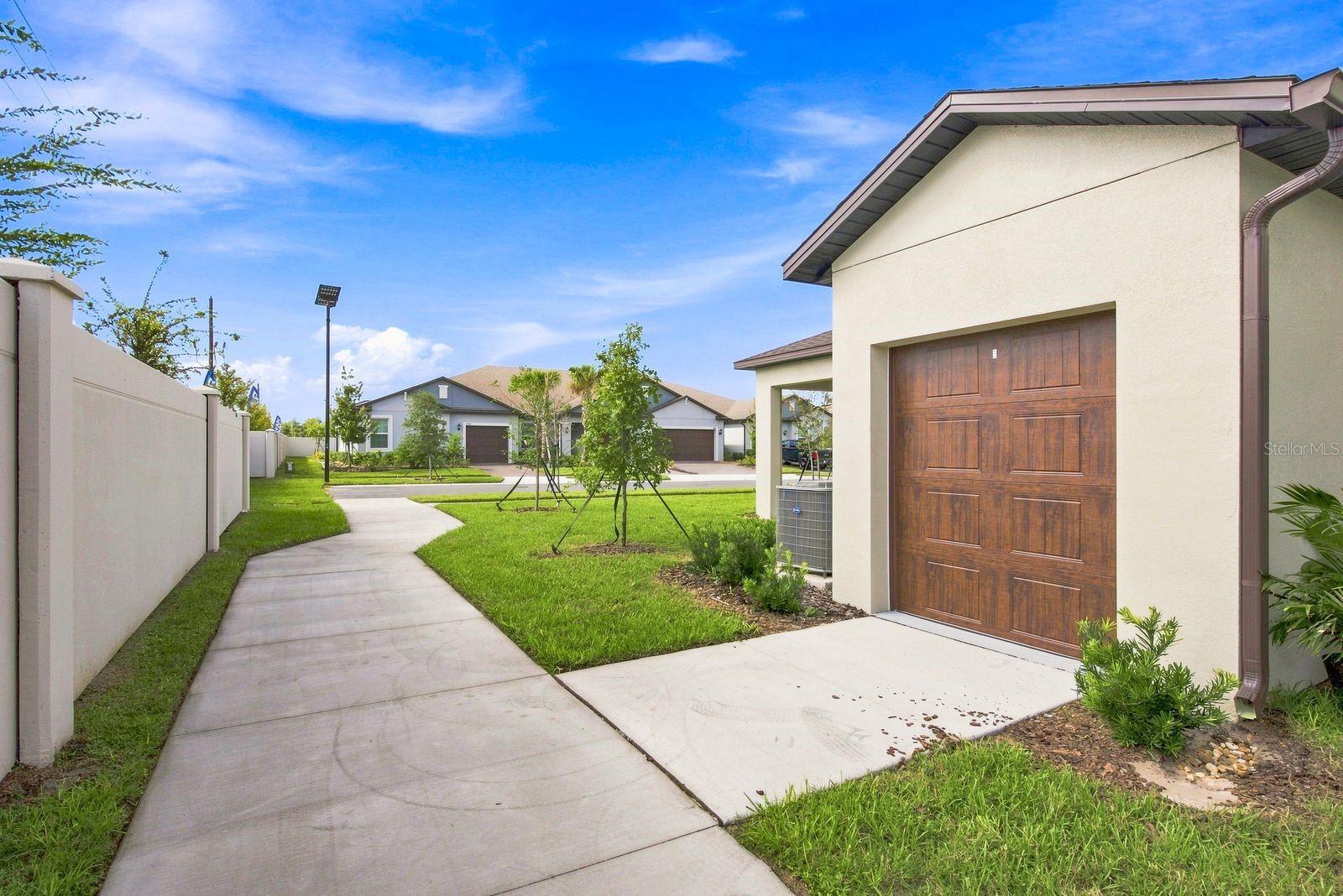 6628 HOMEBOUND WAY — photo 34