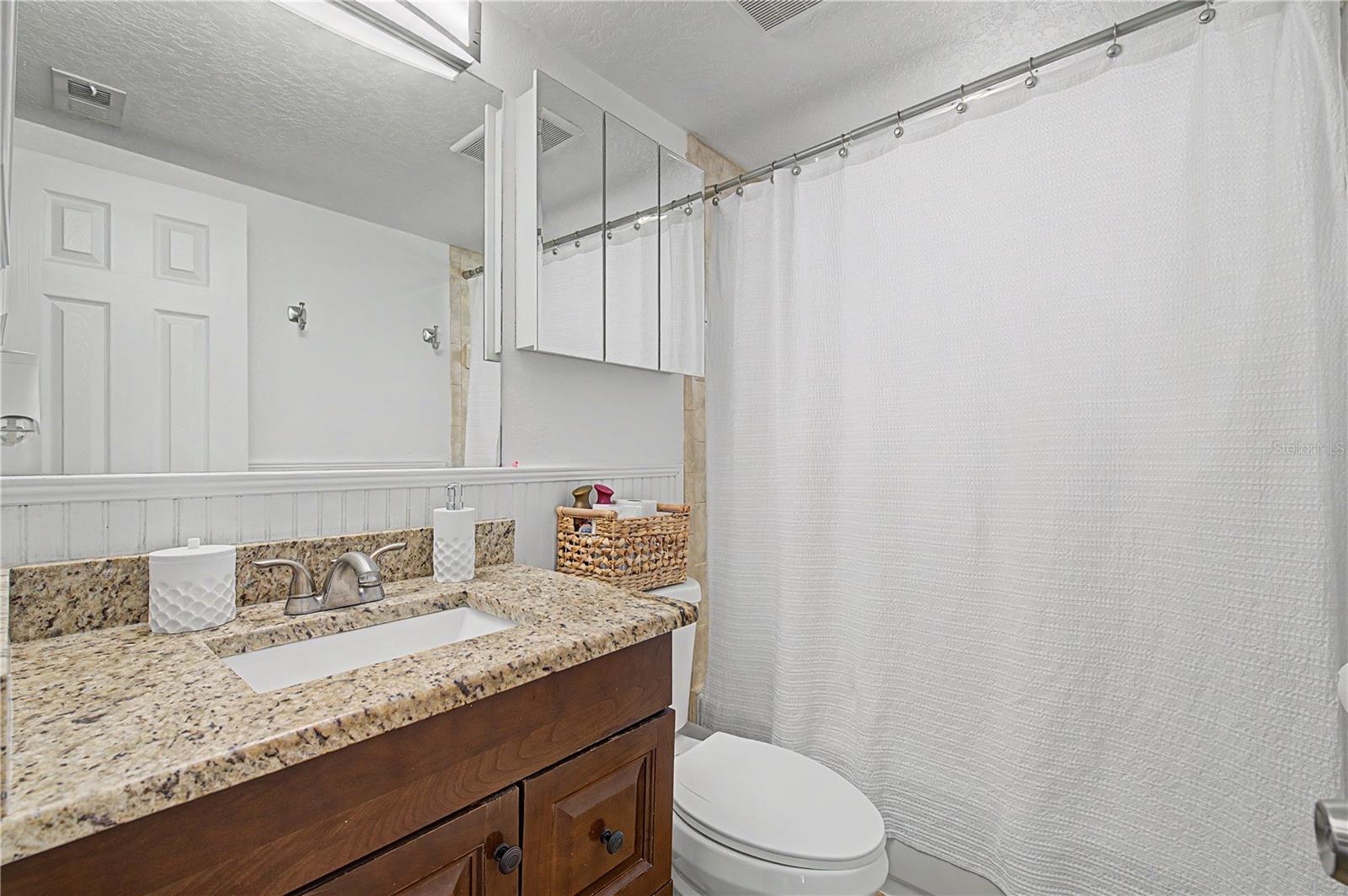 408 S MELVILLE AVE — photo 49