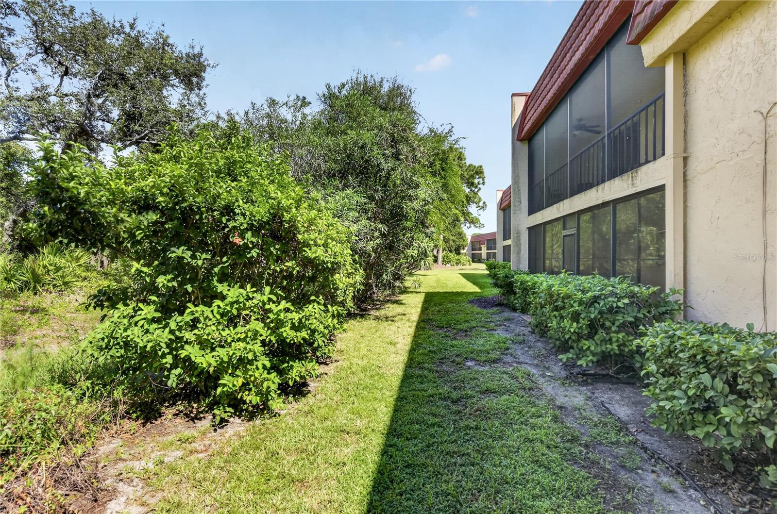 203 RUBENS DR #F — photo 23