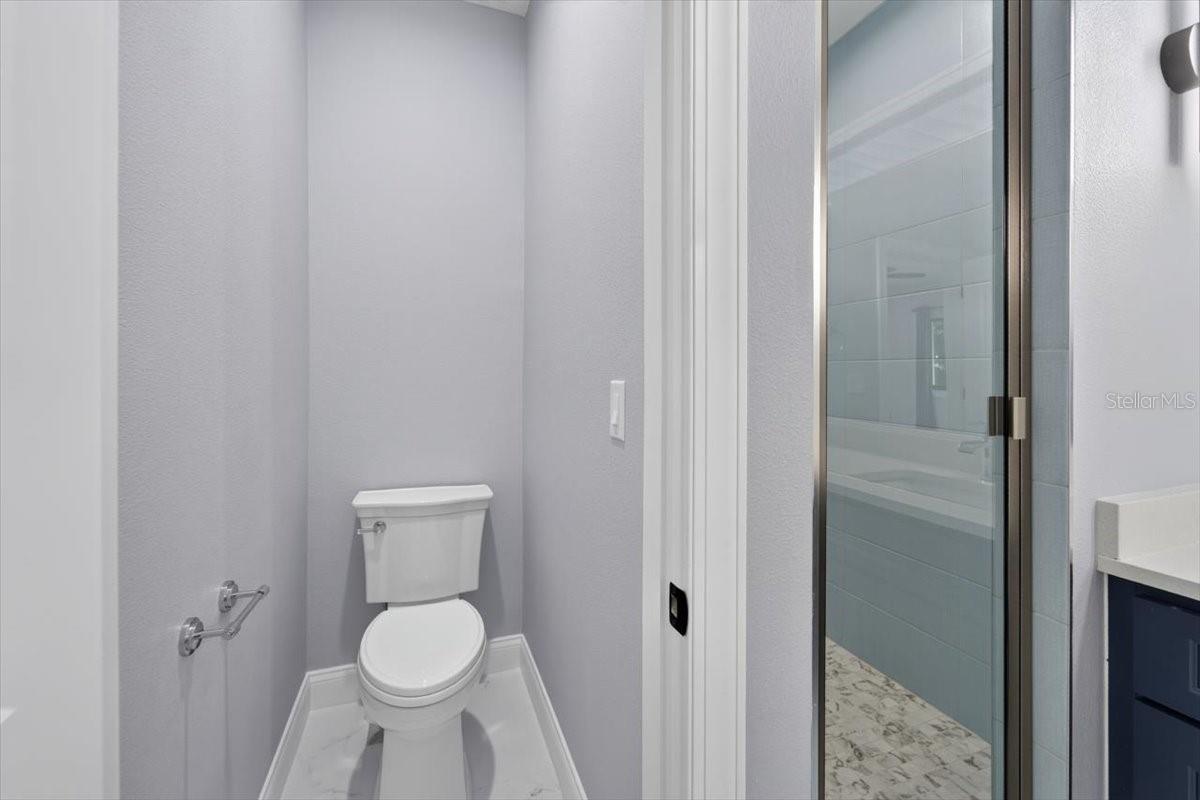 2501 W NORTH A ST #B — photo 43