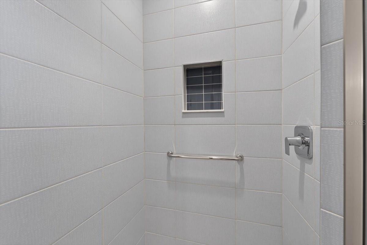 2501 W NORTH A ST #B — photo 41