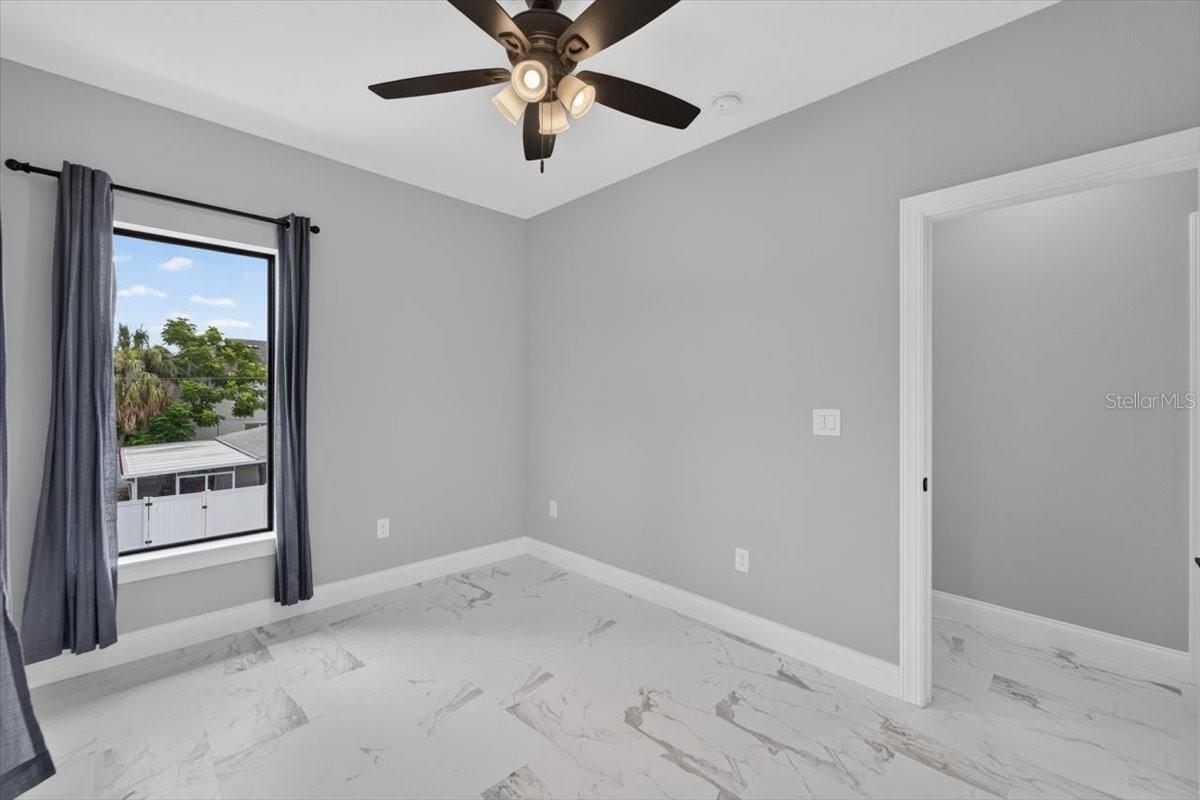2501 W NORTH A ST #B — photo 38