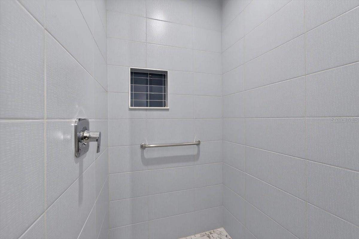2501 W NORTH A ST #B — photo 42