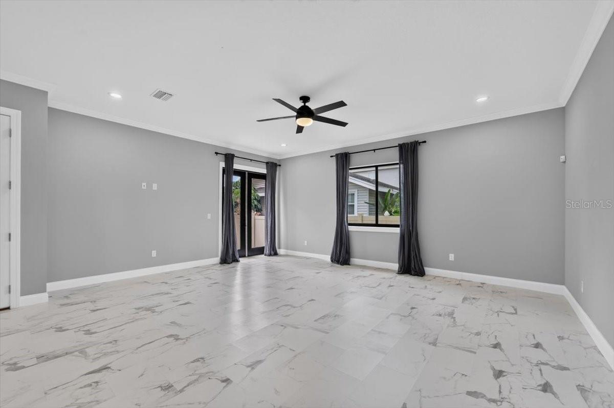 2501 W NORTH A ST #B — photo 24
