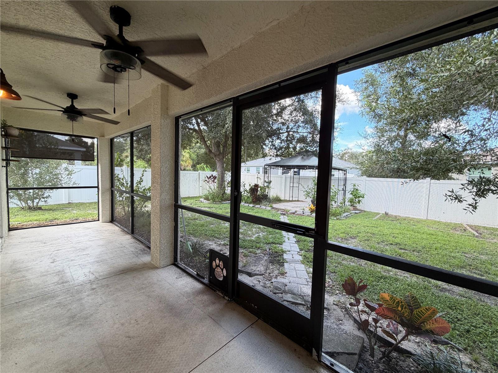 4426 WINDSONG AVE — photo 18