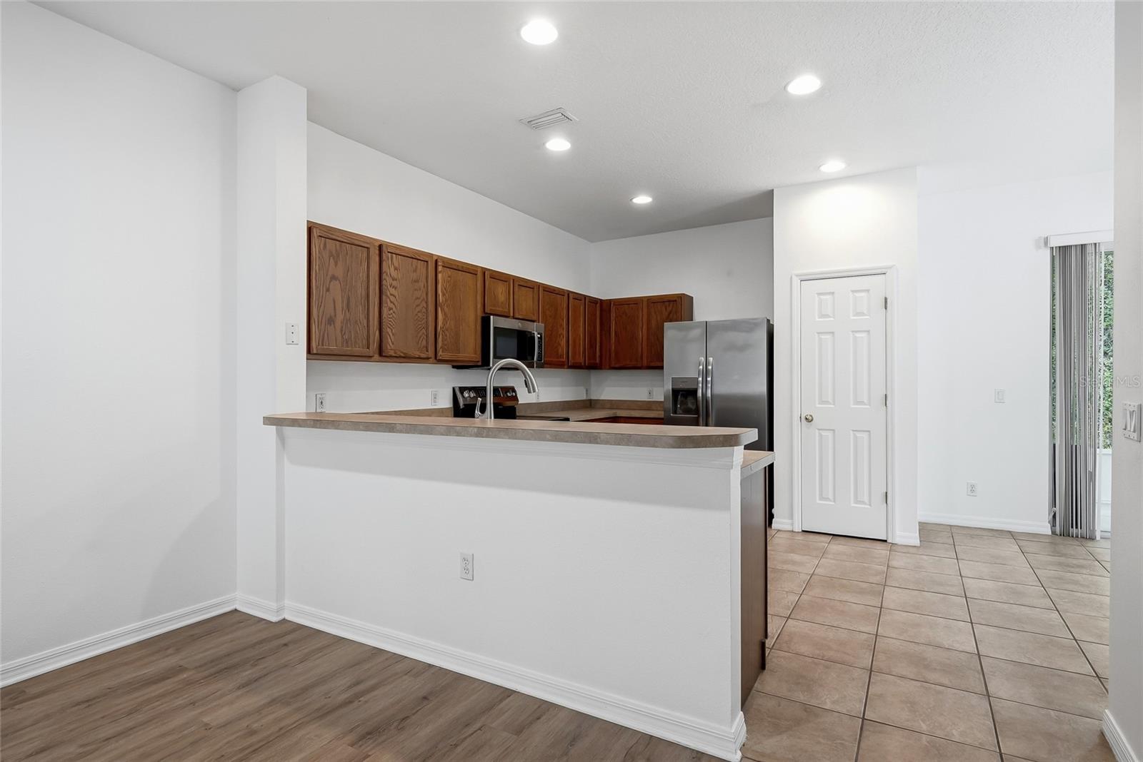 12725 SUNLAND CT — photo 13