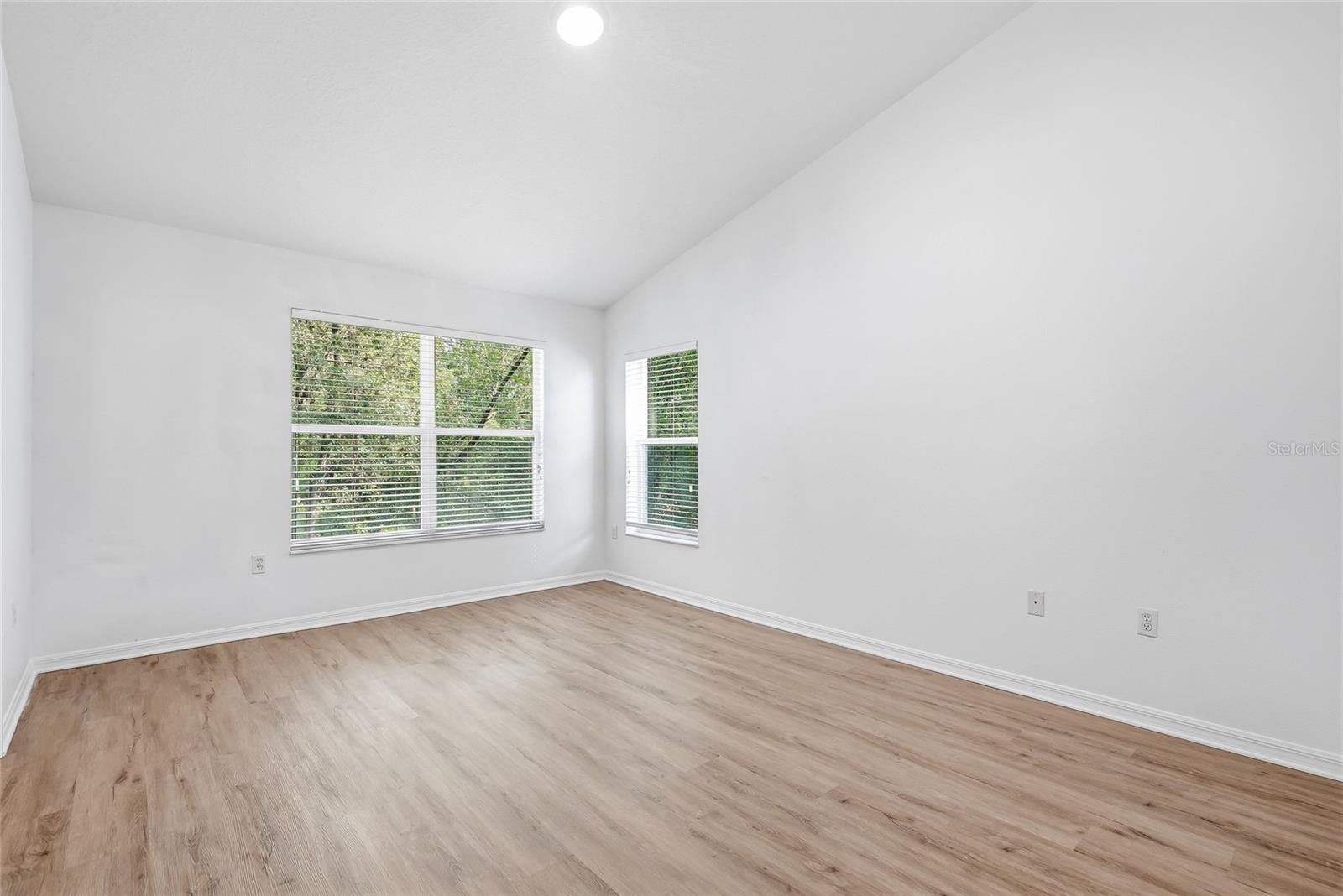 12725 SUNLAND CT — photo 23