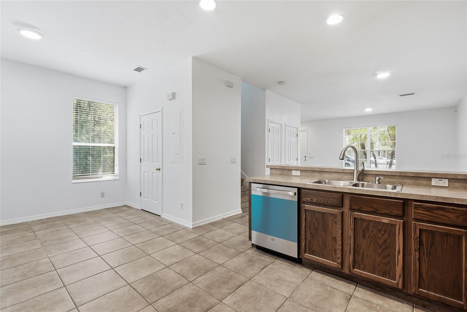 12725 SUNLAND CT — photo 17