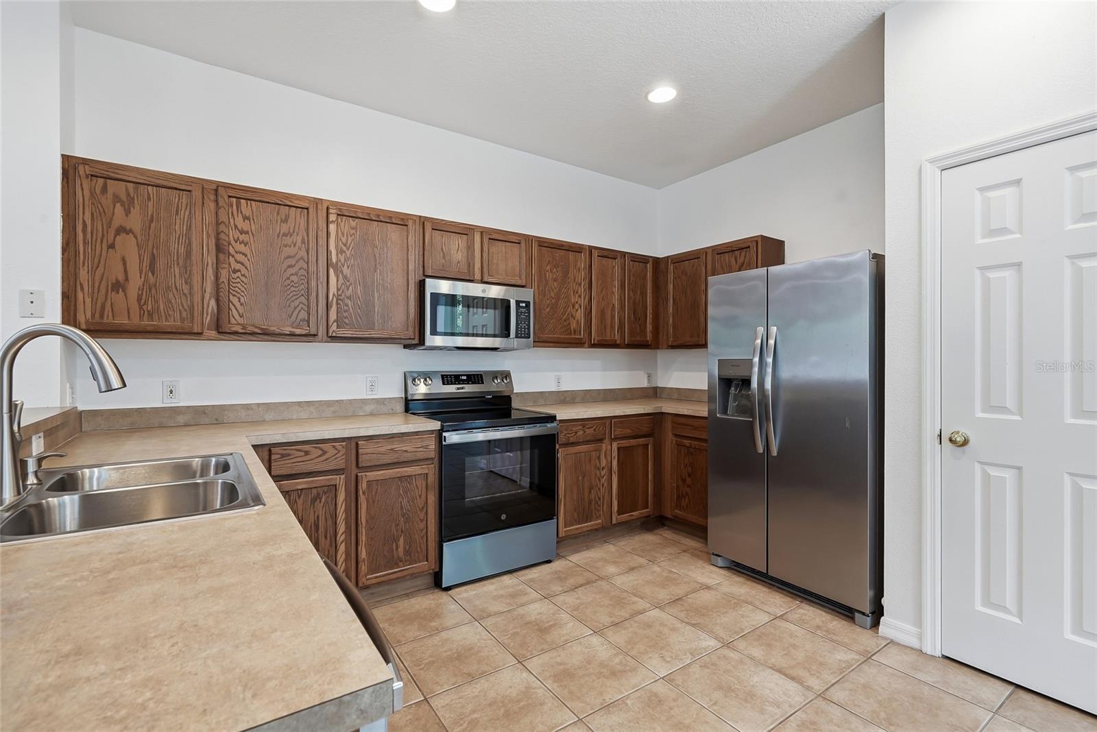 12725 SUNLAND CT — photo 14