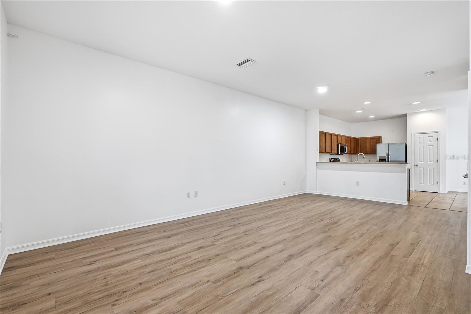 12725 SUNLAND CT — photo 9