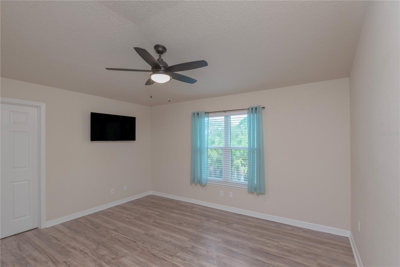 5065 ROYAL PALMS WAY #303 — photo 15