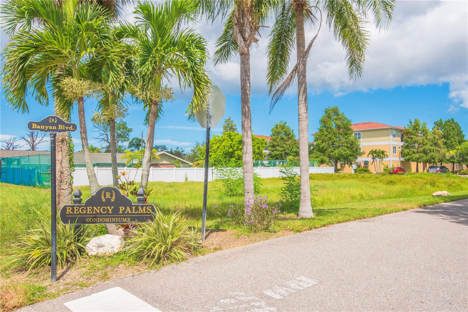 5065 ROYAL PALMS WAY #303 — photo 44