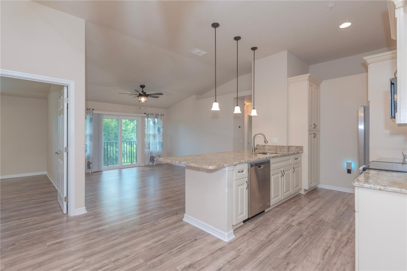 5065 ROYAL PALMS WAY #303 — photo 5