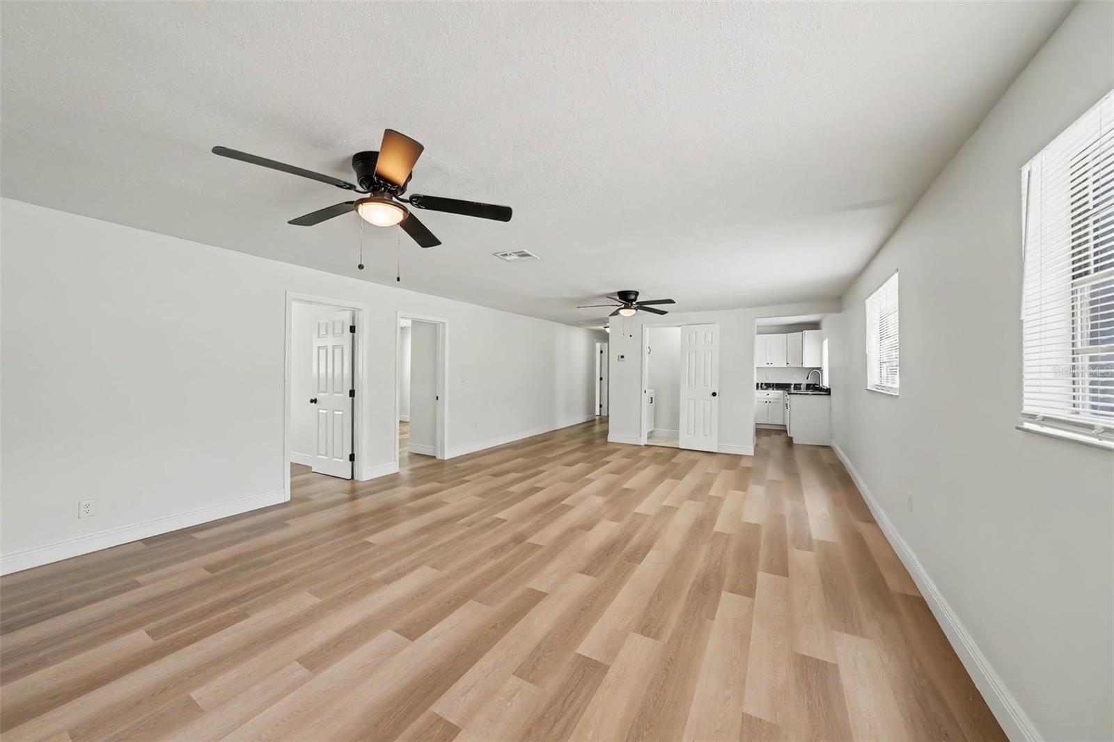 2923 SANCHEZ ST — photo 10
