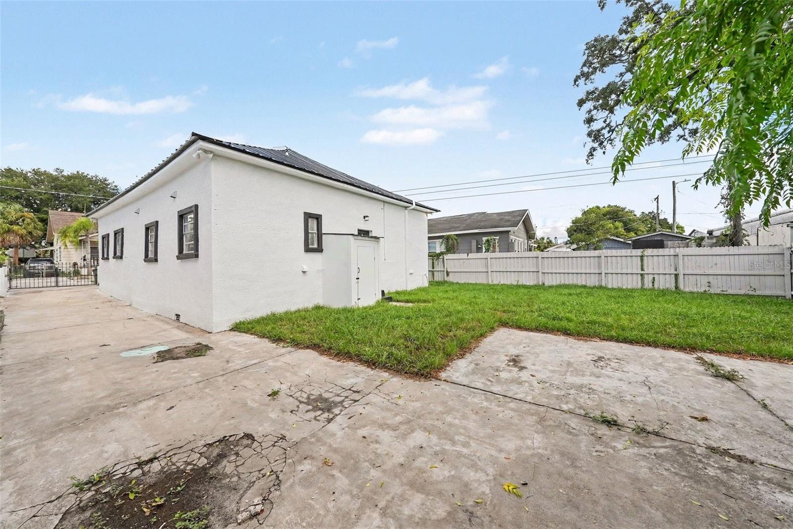 2923 SANCHEZ ST — photo 23