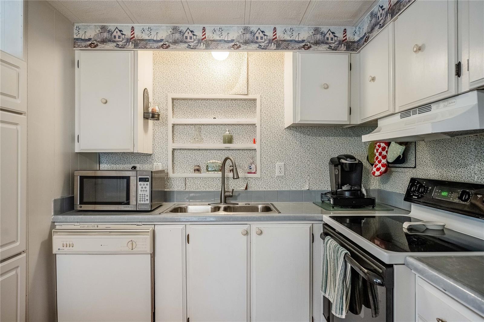 5302 POWHATTAN ST — photo 5
