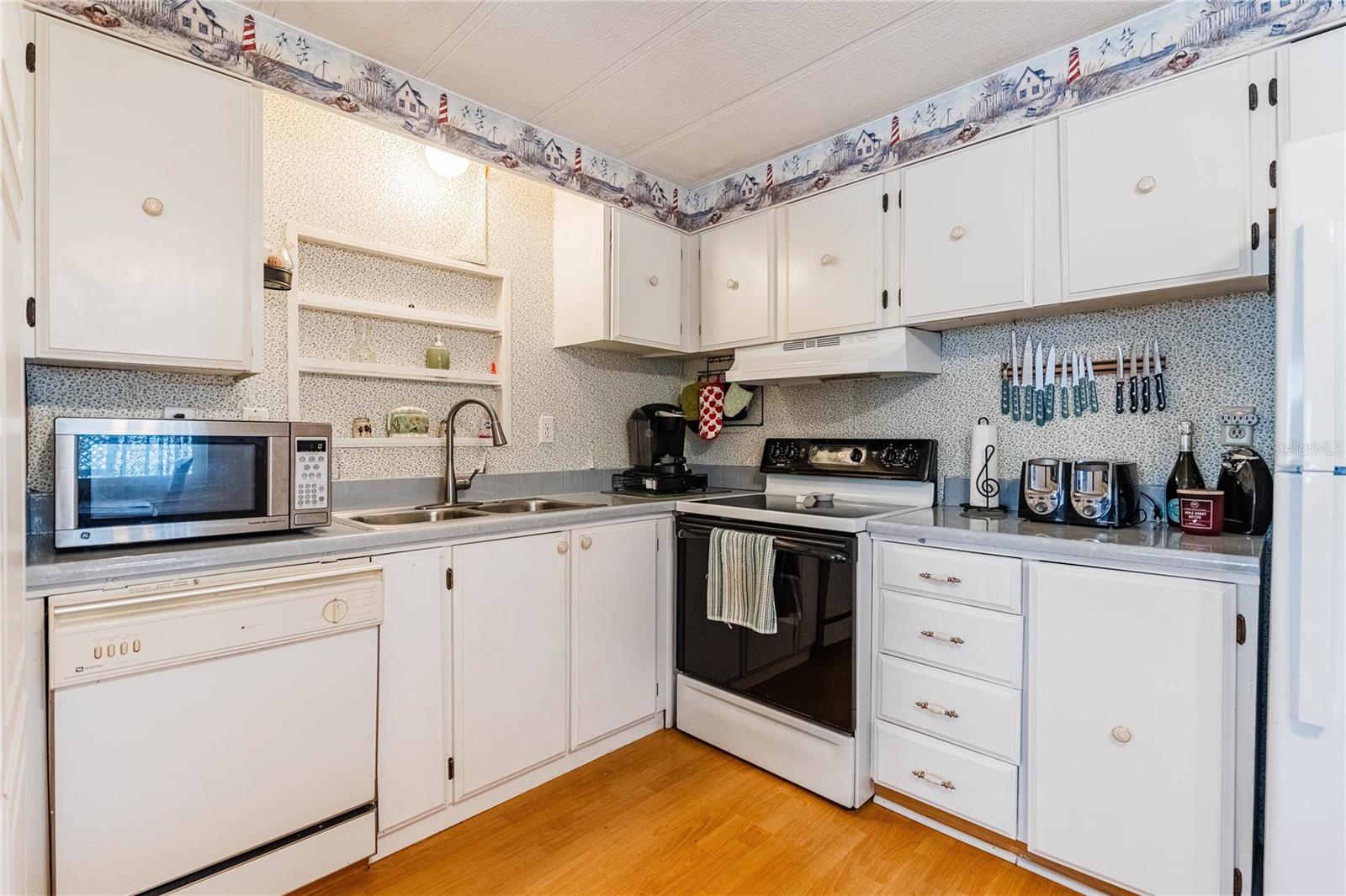 5302 POWHATTAN ST — photo 4
