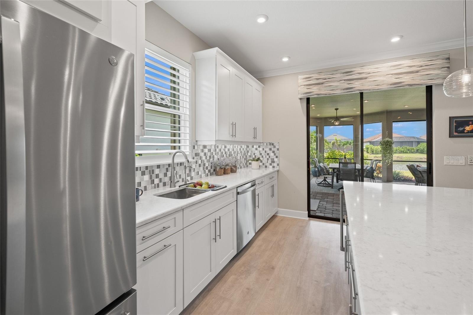 5310 CICERONE ST — photo 22