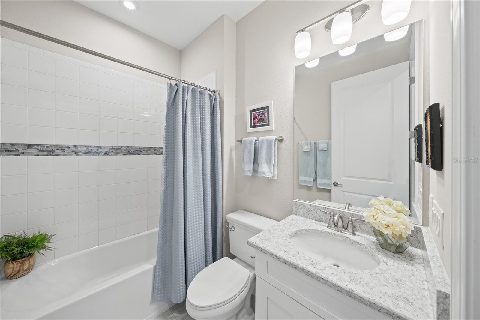 5310 CICERONE ST — photo 51