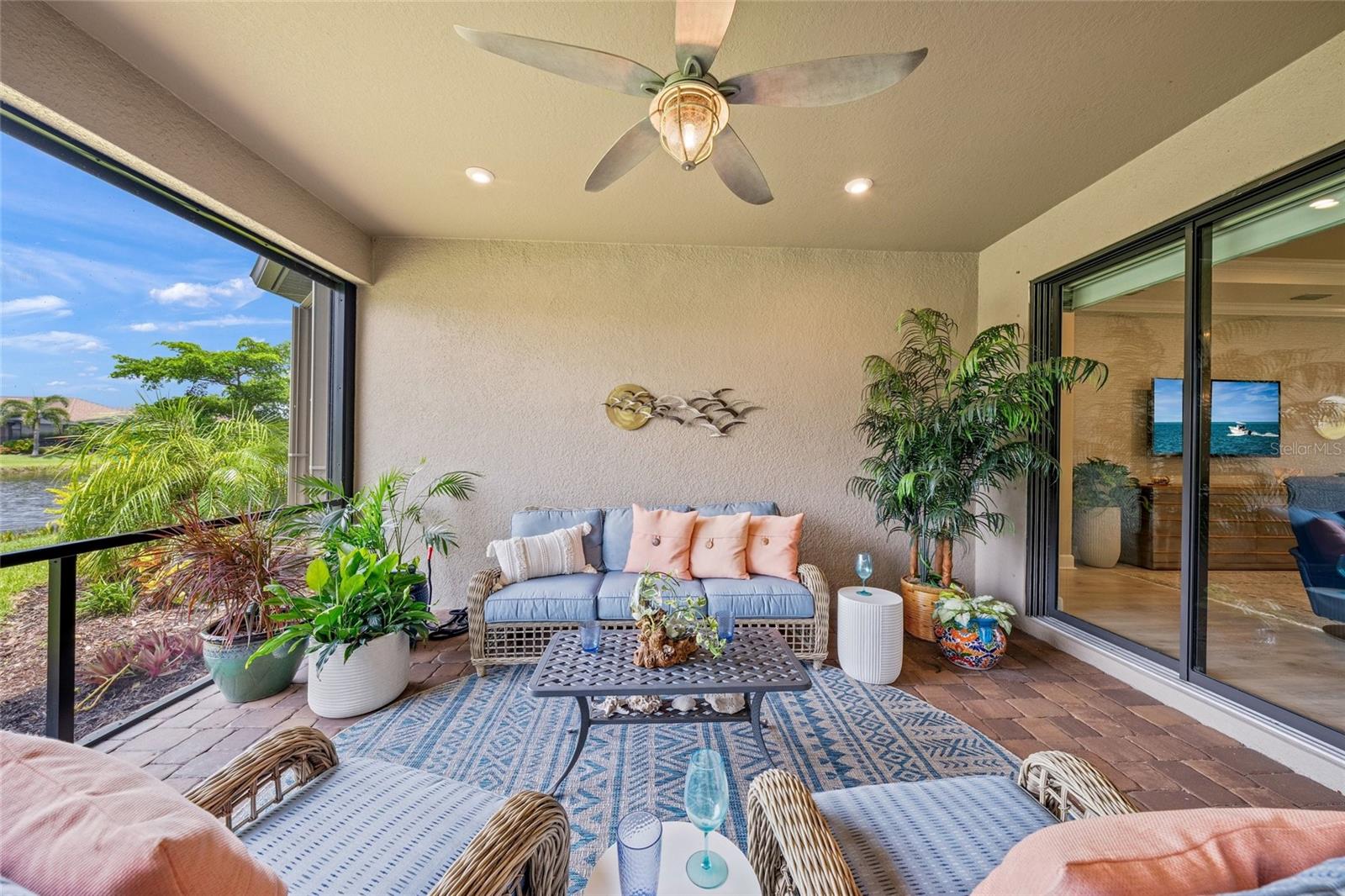 5310 CICERONE ST — photo 34