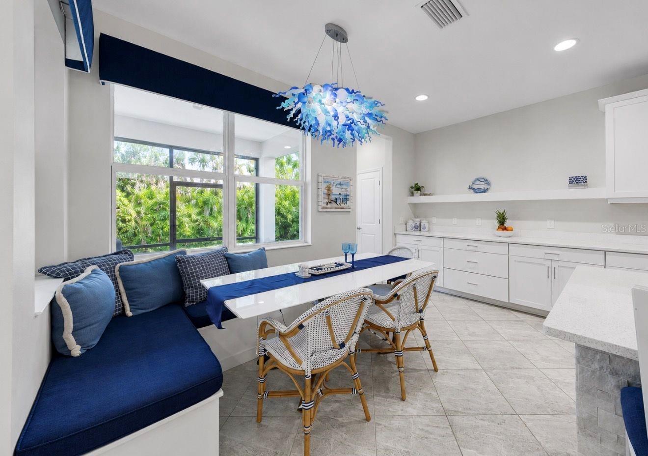 311 CHANTILLY TRL — photo 14