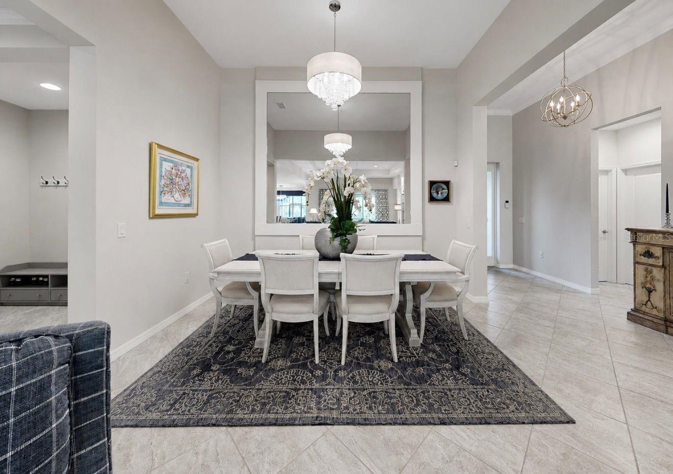 311 CHANTILLY TRL — photo 16