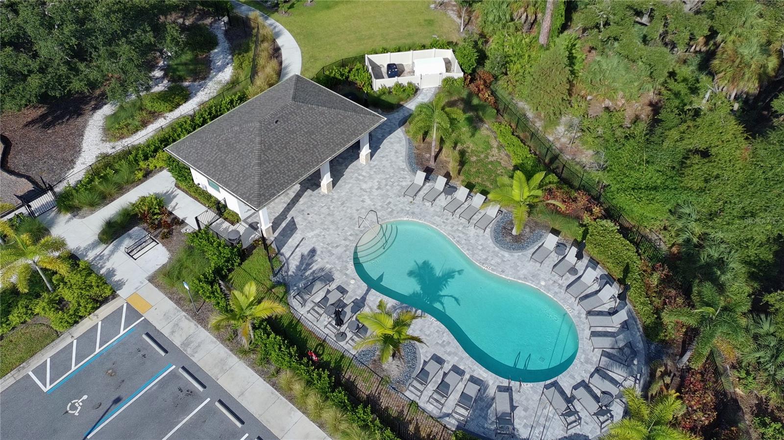 7154 GRAND FOREST WAY — photo 47