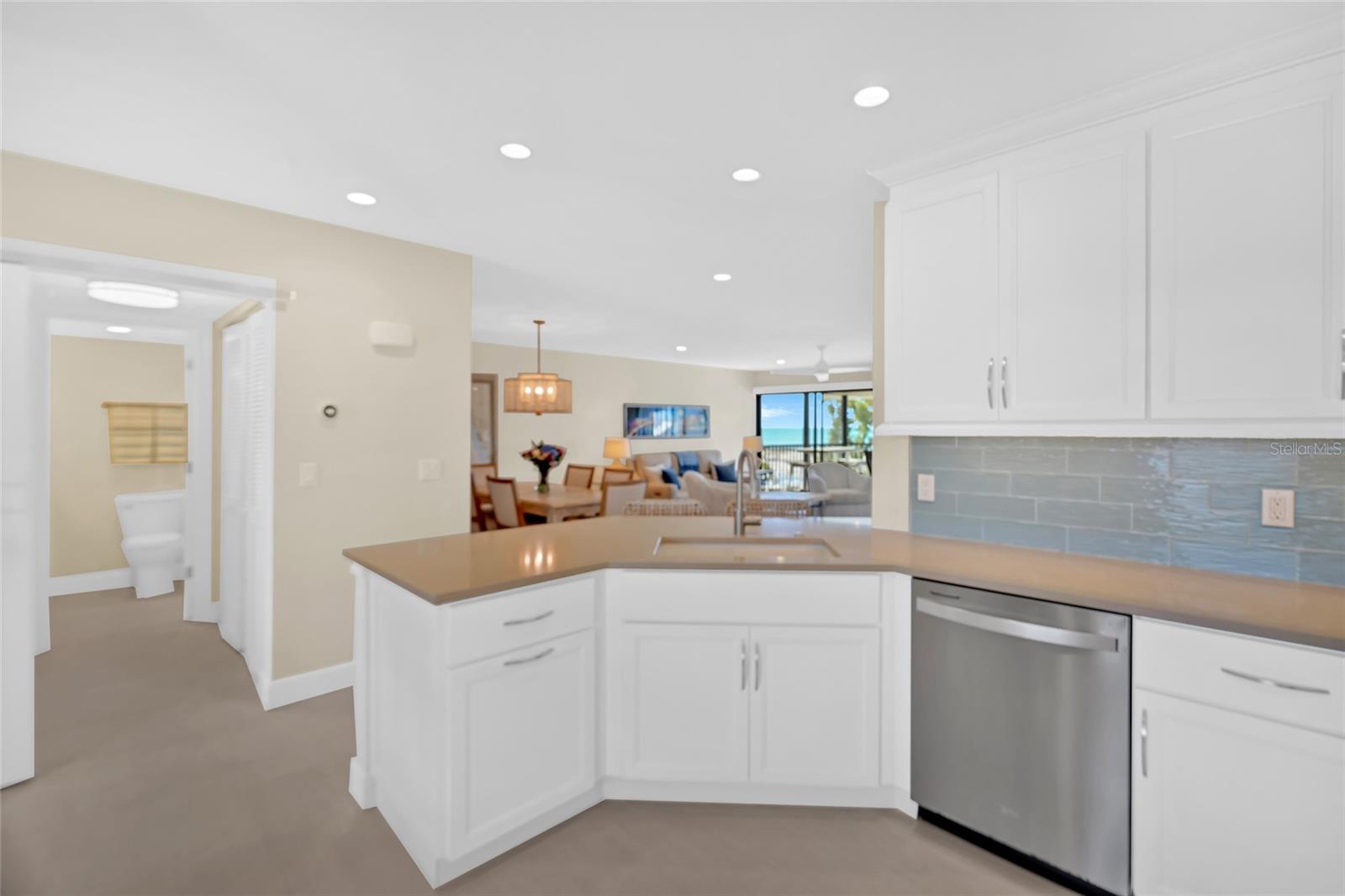 9226 MIDNIGHT PASS RD #3B — photo 16