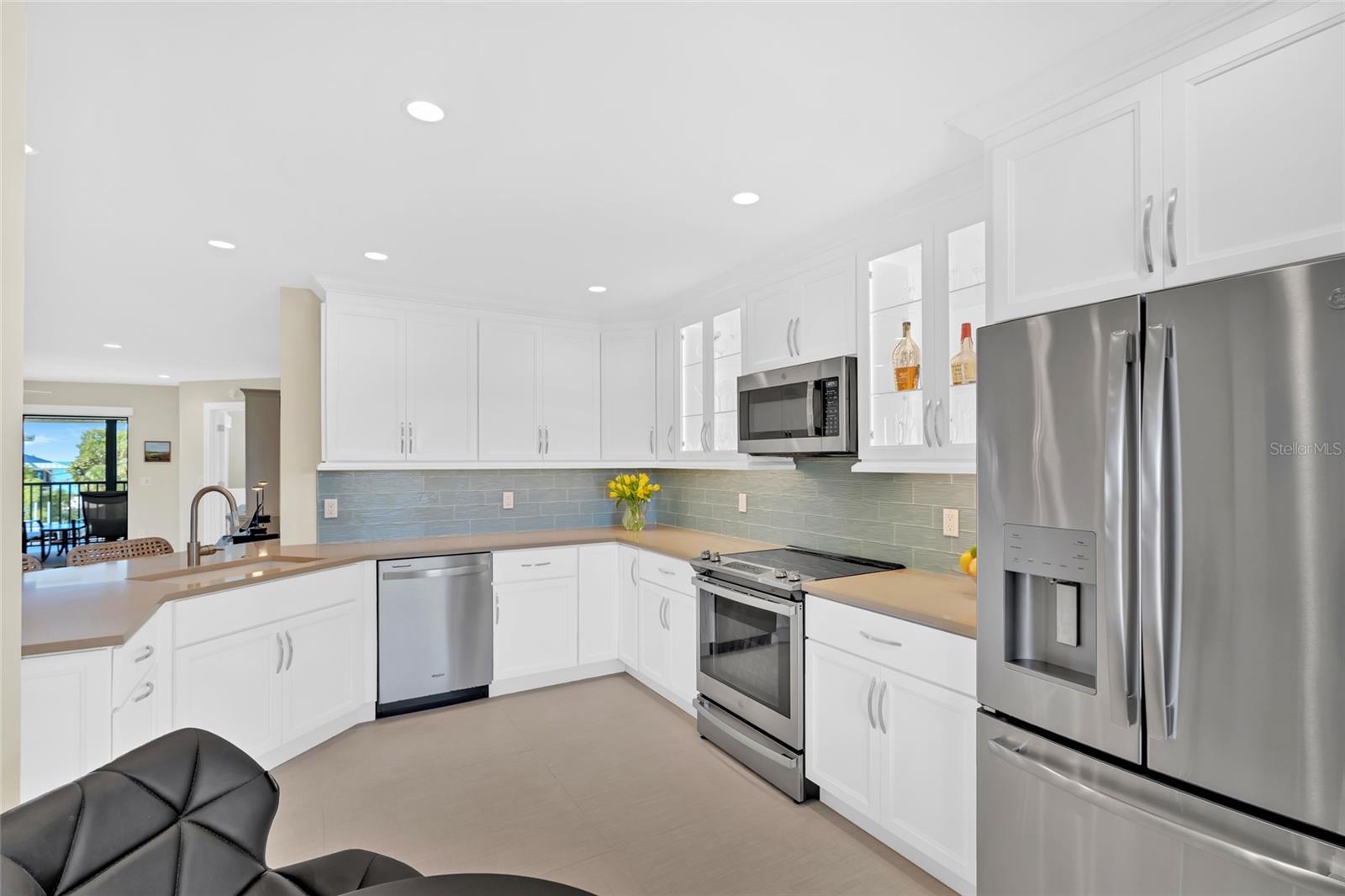 9226 MIDNIGHT PASS RD #3B — photo 11